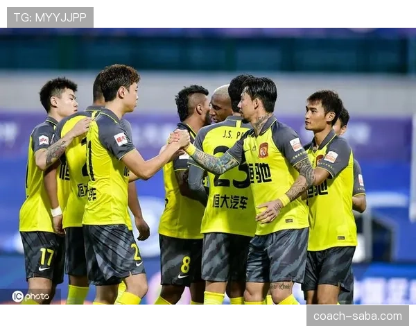 压制左翼张琳芃本赛季回归进攻型较上季前插更频繁